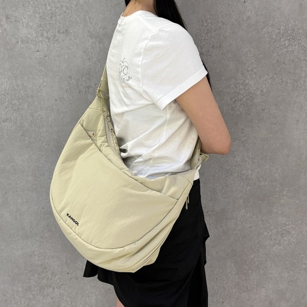 Kangol Essential Plus Large Crossbody 3362 Light Beige Slingsback