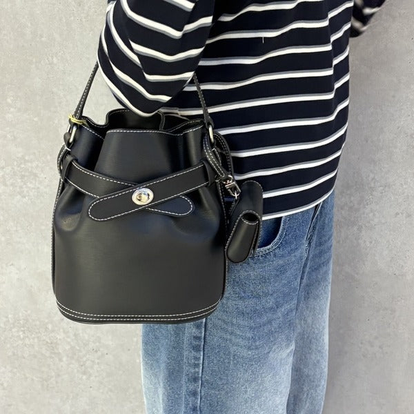 Kangol bag Luna leather bucket bag 3990 black crossbody slingback