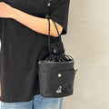 Kangol bag Riora bucket crossbody 3399 black slingback