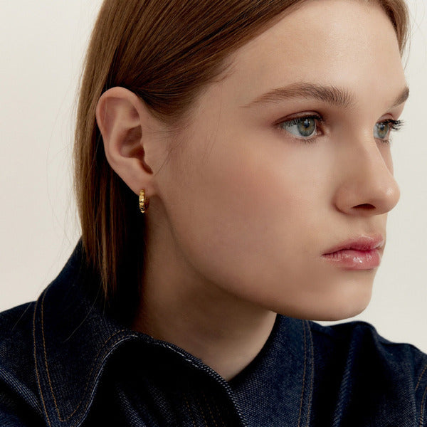 KTR Alpha Shopping official headquarters Miss Green Claire Ambition Hoop Earrings