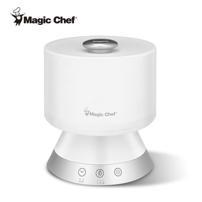 Huahua Lifehealth Corporation Magic Chef 7-color Mood Lamp Humidifier (Silver / White) (40718055)