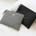 The Double W Global Onnafit BMWO1025 Quilted Tassel Clutch Bag 34332380