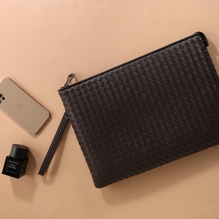On Place Onnafit FC9768 Leather Clutch Bag 34329917
