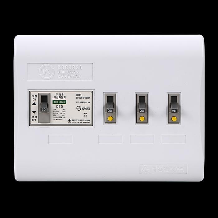 DMC residential panel 30A 3-way 2.5KA breaker built-in (14324193)
