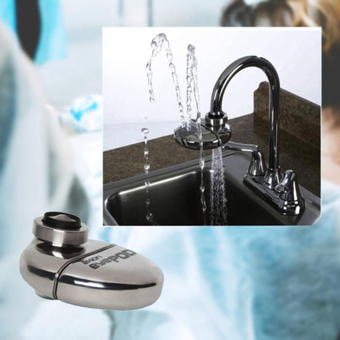 Self-cleaning Eye Wash Station eyePOD Convenient Eye Rinse