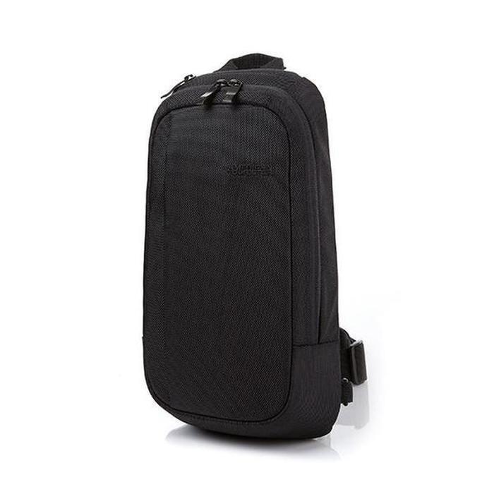 American Tourister Savezone 07 Milton Black Slipback Hipster Daily Casual DR909002 (49440827)